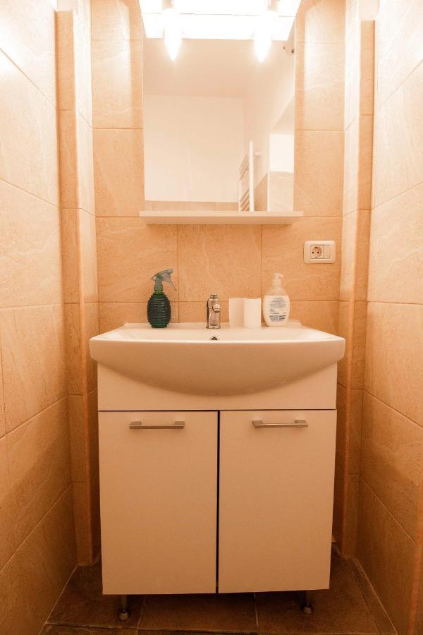 Privilegio 148 Sambata Сымбэта-де-Сус Экстерьер фото