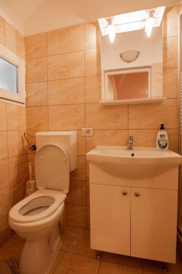 Privilegio 148 Sambata Сымбэта-де-Сус Экстерьер фото
